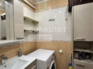 3-комн. квартира, 58 м², 5/5 этаж