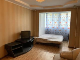 3-комн. квартира, 70 м², 1/9 этаж