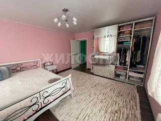  дом, 286.8 м², 17.85 соток