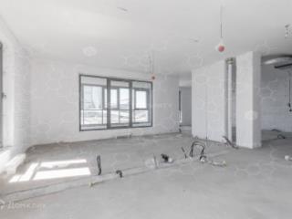 4-комн. квартира, 157 м², 6/8 этаж