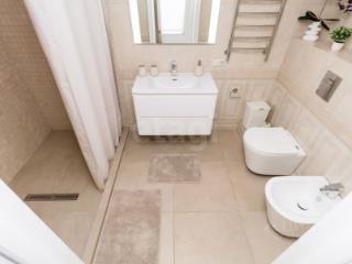 1-этажный дом, 184 м², 8.4 соток