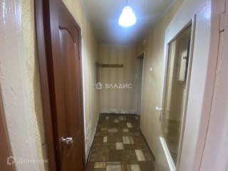 2-комн. квартира, 42 м², 4/5 этаж