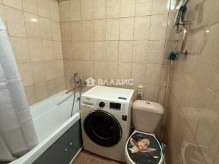 2-комн. квартира, 40.3 м², 2/5 этаж