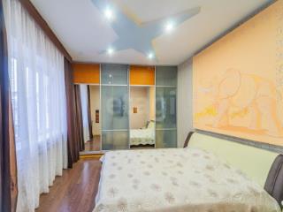 2-этажный дом, 194.9 м², 6 соток