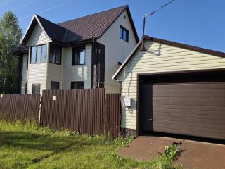  дом, 198 м², 8 соток