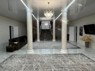  дом, 650 м², 16 соток