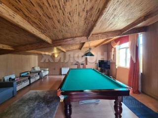 3-этажный коттедж, 230 м², 9 соток