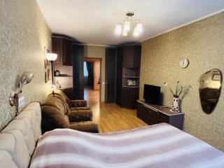 2-комн. квартира, 51 м², 4/5 этаж