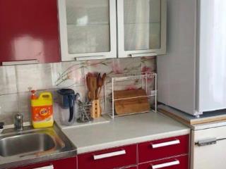 2-комн. квартира, 42 м², 3/5 этаж