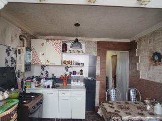 2-комн. квартира, 42 м², 3/5 этаж