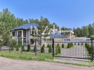 2-этажный дом, 301 м², 12 соток