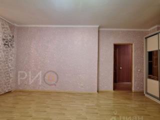 3-комн. квартира, 84 м², 3/10 этаж