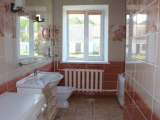  дом, 204.7 м², 77 соток