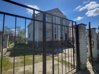 2-этажный дом, 330 м², 10 соток