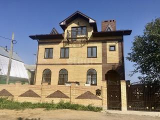 2-этажный дом, 320 м², 9 соток