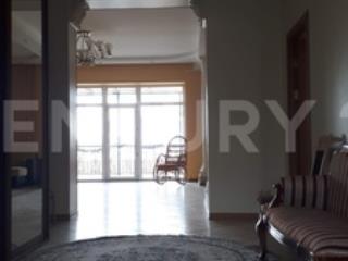 3-этажный дом, 615 м², 18 соток