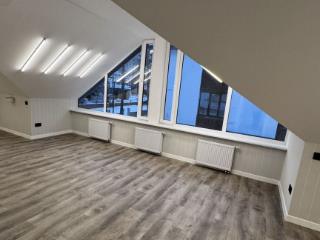  дом, 261 м², 11 соток