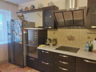 3-комн. квартира, 99 м², 3/14 этаж