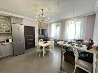 2-этажный дом, 200 м², 4 сотки