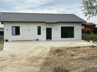  дом, 120 м², 8 соток