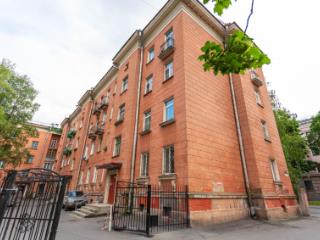 4-комн. квартира, 87.4 м², 2/4 этаж