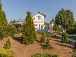 2-этажный дом, 160 м², 15 соток