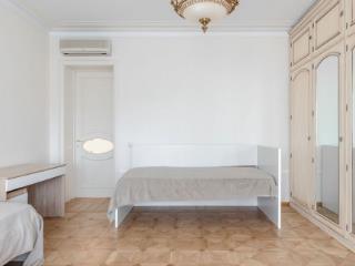 4-комн. квартира, 177 м², 13/16 этаж