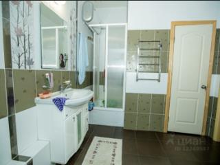 3-этажный дом, 175 м², 50 соток