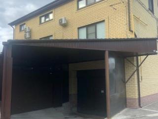 3-этажный дом, 184 м², 3 сотки