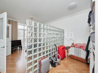 2-комн. квартира, 52 м², 4/9 этаж