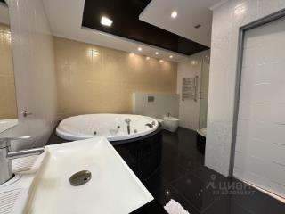 3-комн. квартира, 159 м², 7/16 этаж