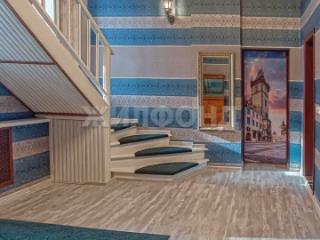  дом, 340 м², 7.6 соток