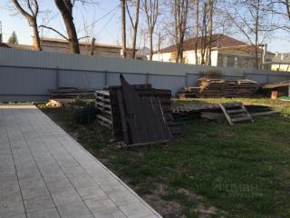 3-этажный дом, 180 м², 12 соток