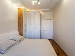 2-комн. квартира, 49 м², 4/10 этаж