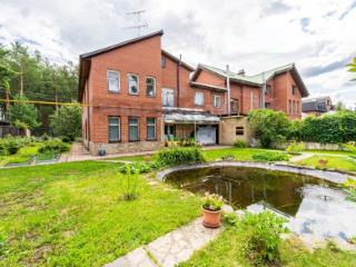 2-этажный коттедж, 383 м², 8 соток