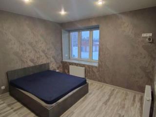 2-комн. квартира, 65 м², 2/19 этаж