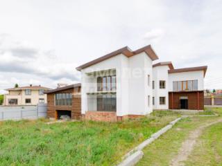 2-этажный коттедж, 810.2 м², 8.26 соток