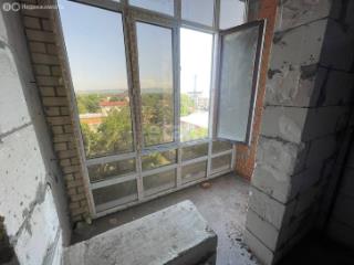 2-комн. квартира, 67.4 м², 9/9 этаж