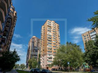4-комн. квартира, 180 м², 12/12 этаж