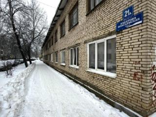 Комната, 90 м²