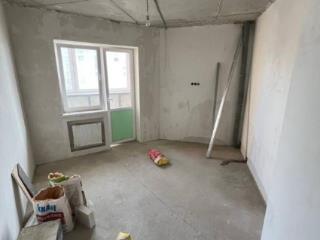 2-комн. квартира, 81 м², 5/19 этаж