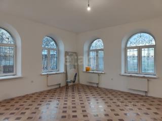 2-этажный дом, 320 м², 9 соток