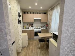 2-комн. квартира, 45 м², 1/5 этаж