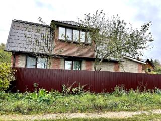 3-этажный дом, 146 м², 8 соток