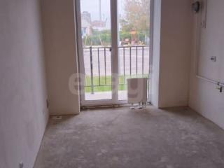 2-комн. квартира, 57 м², 1/4 этаж