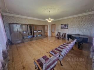2-этажный дом, 330.5 м², 6.4 соток