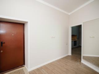 1-комн. квартира, 65.2 м², 1/6 этаж