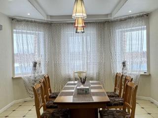  коттедж, 268.8 м², 8.2 соток