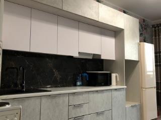 2-комн. квартира, 67 м², 8/9 этаж