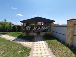 2-этажный дом, 240 м², 6 соток